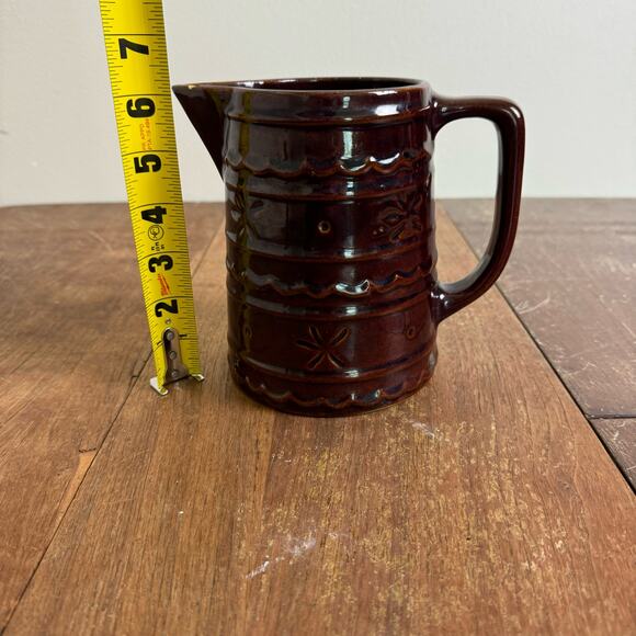 Mar-Crest Oven Proof Stoneware Brown Daisy pattern Serving Pitcher - Picture 10 of 10